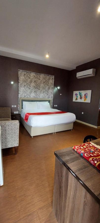 Eman House Aparthotel Salalah Exterior photo